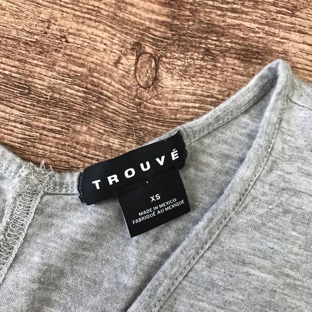 Trouve Grey V Neck Basic Tee - image 2